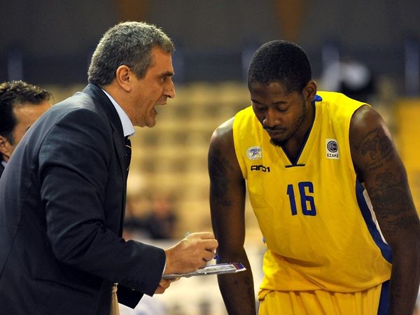 Γαλλικές σειρήνες για Λούμπι