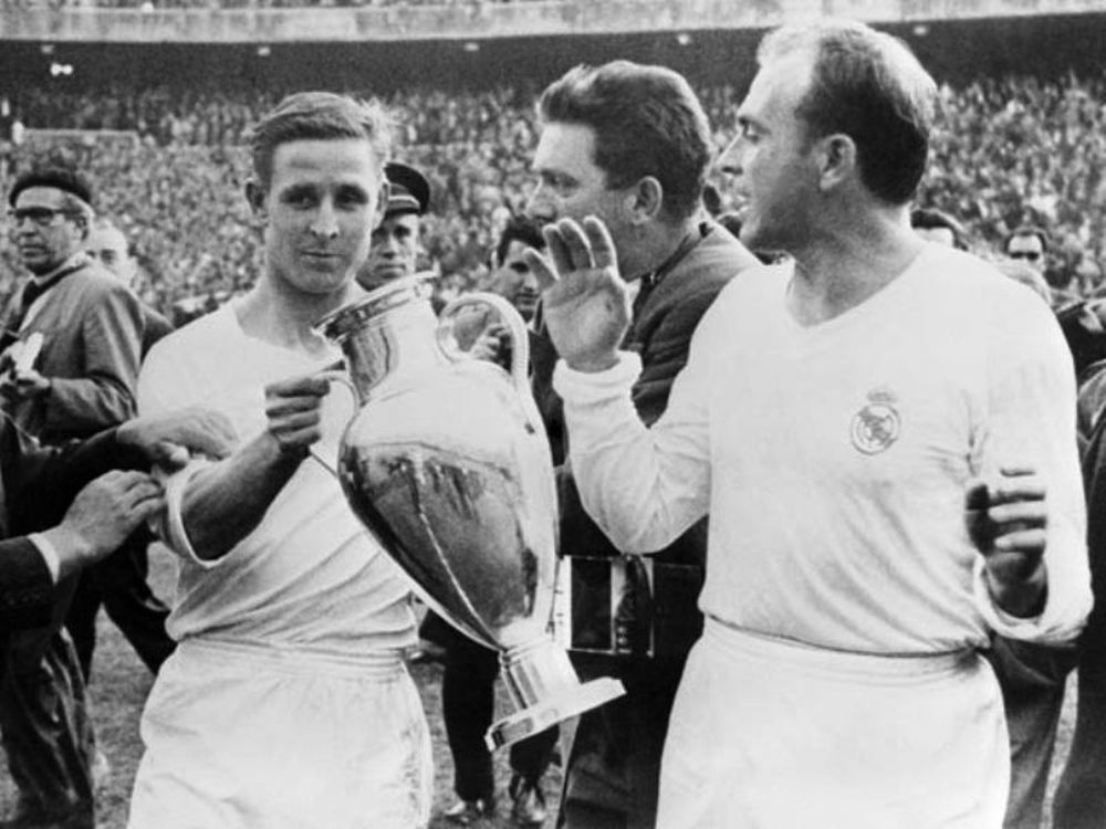 1957-58: Με σφραγίδα Ντι Στέφανο