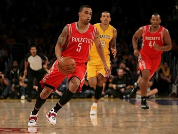 «Τρελαμένος» ο Λι