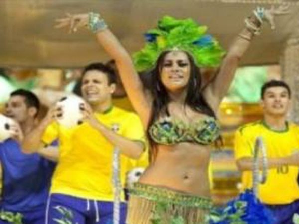  Η Ρικέλμε στο καρναβάλι (video)