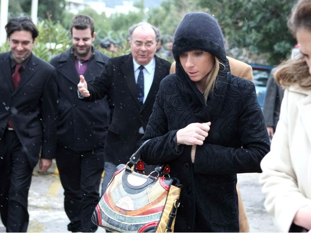 Εμφανίστηκε η Θάνου