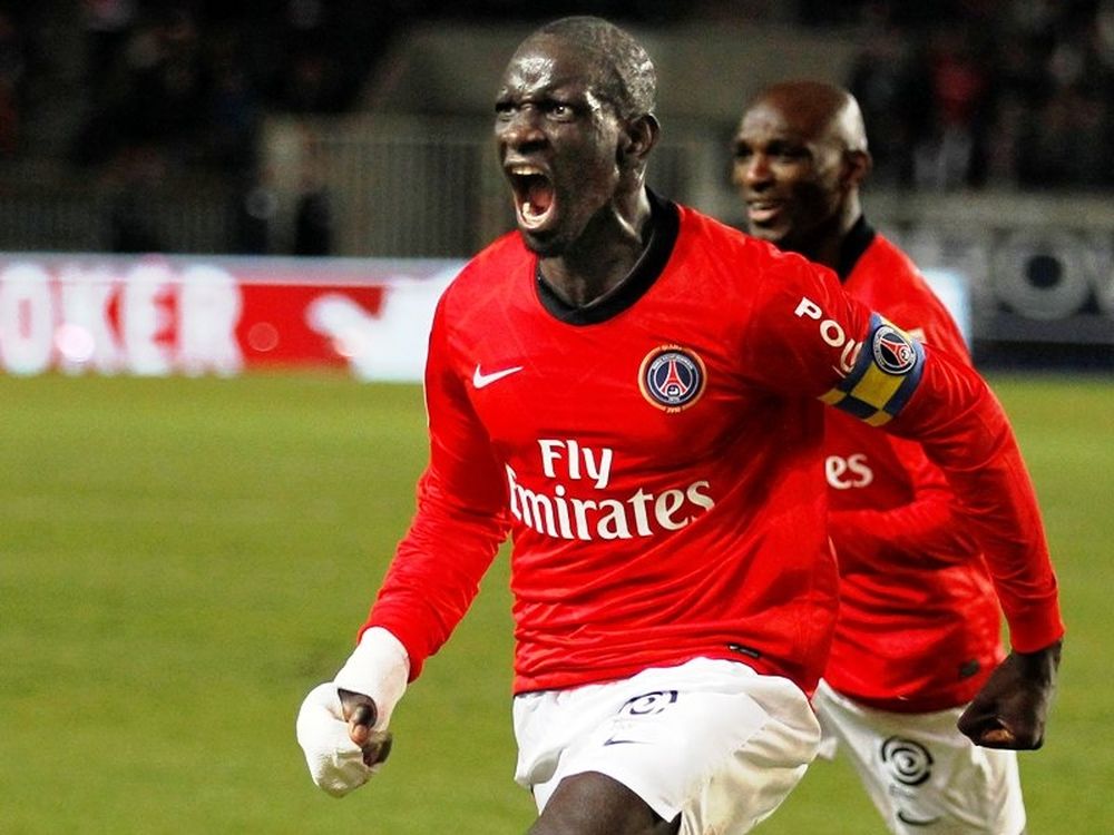 Ανανέωσε ο Σακό 