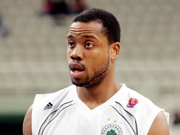 Στη Βέντσπιλς ο Χάντερ