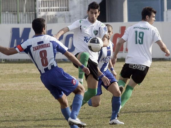 Κερδισμένος ο Φωκικός