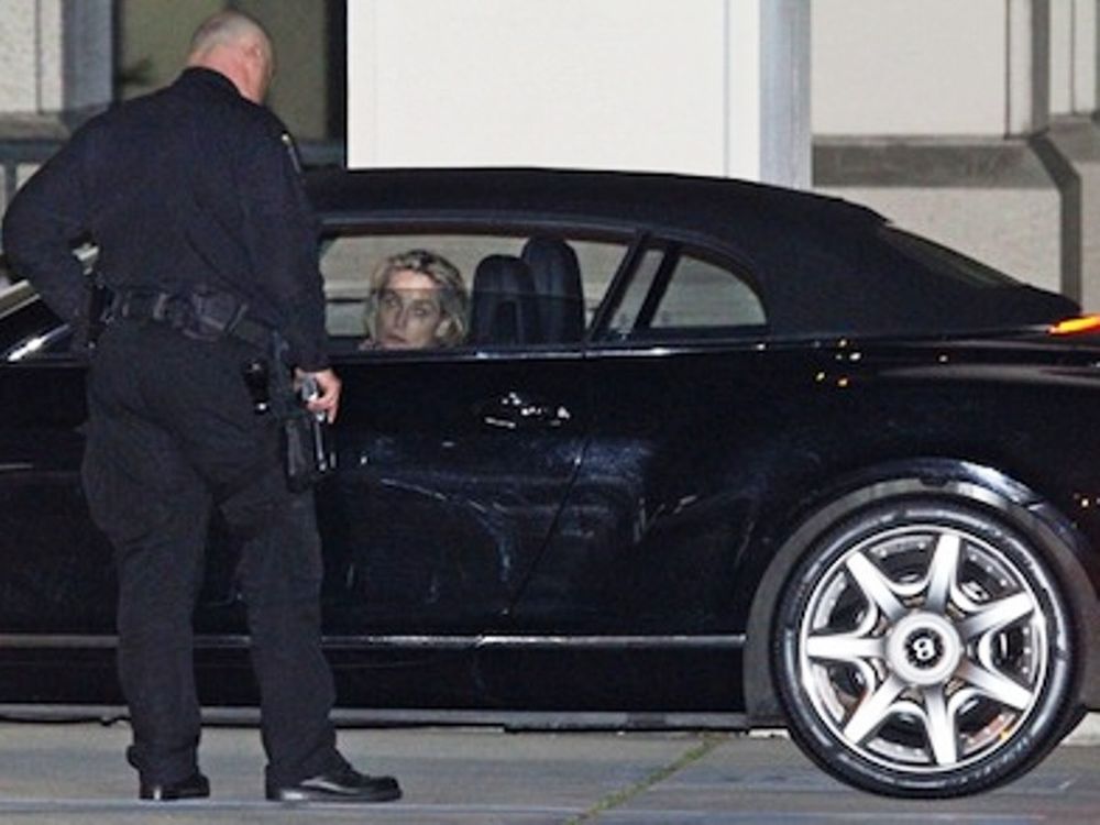 Κάτι τρέχει με τη Σάρον