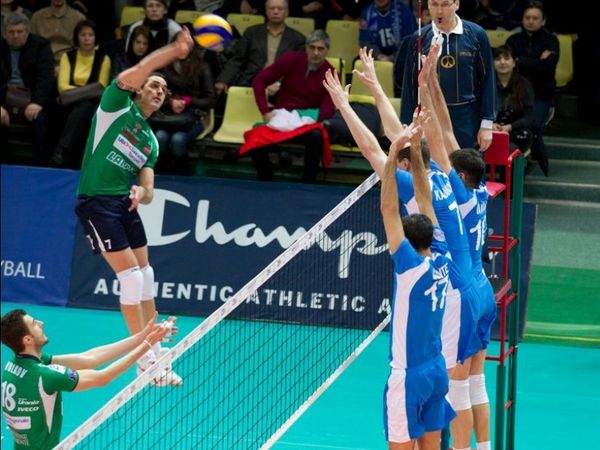 Πέρασε και η Ντιναμό 