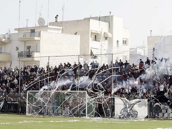 «Όλοι στο γήπεδο»