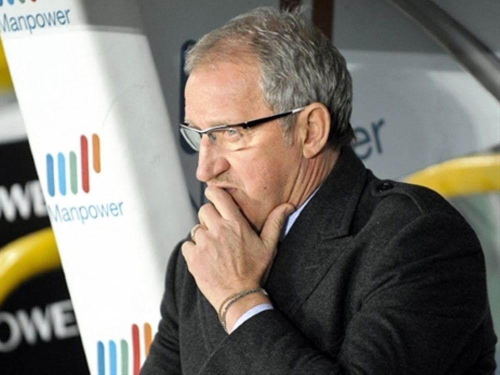 «Δεν παραιτούμαι»