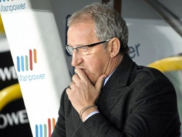 «Δεν παραιτούμαι»