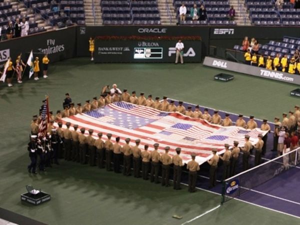 Τελετή στο γήπεδο