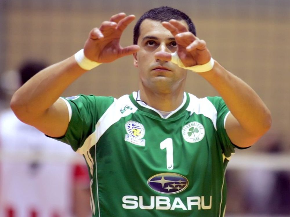 Η FIVB για Χριστοφιδέλη