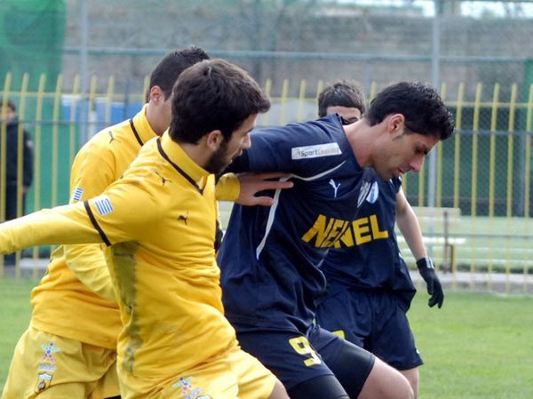 Φωστήρας – ΑΟ Περιστερίου 1-1