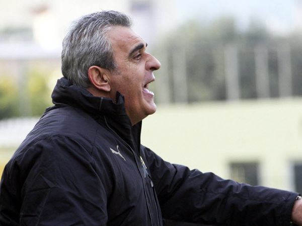 Παραιτήθηκε ο Κουρμπανάς…