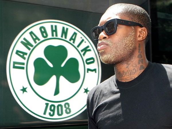 Σισέ, το alter ego (pics + vids)