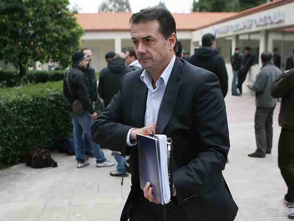 «Μόλις κατέβει χτυπήστε τον»