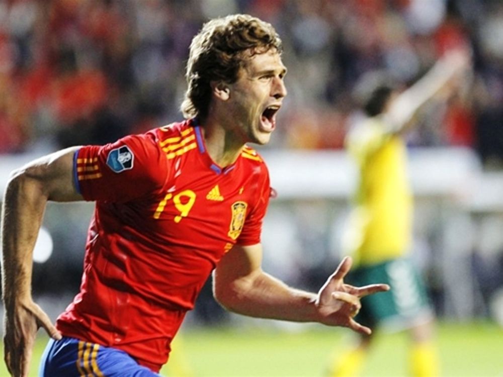 Μπαίνει στο κόλπο