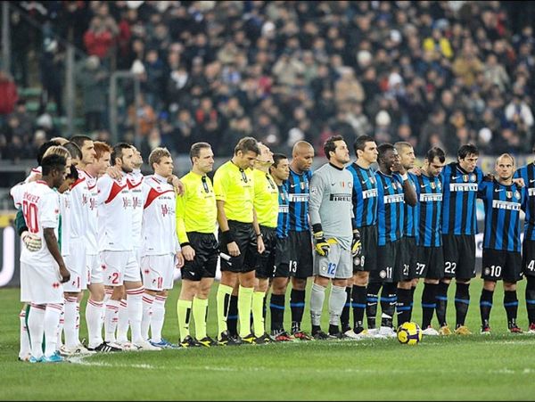 Με ενός λεπτού σιγή…