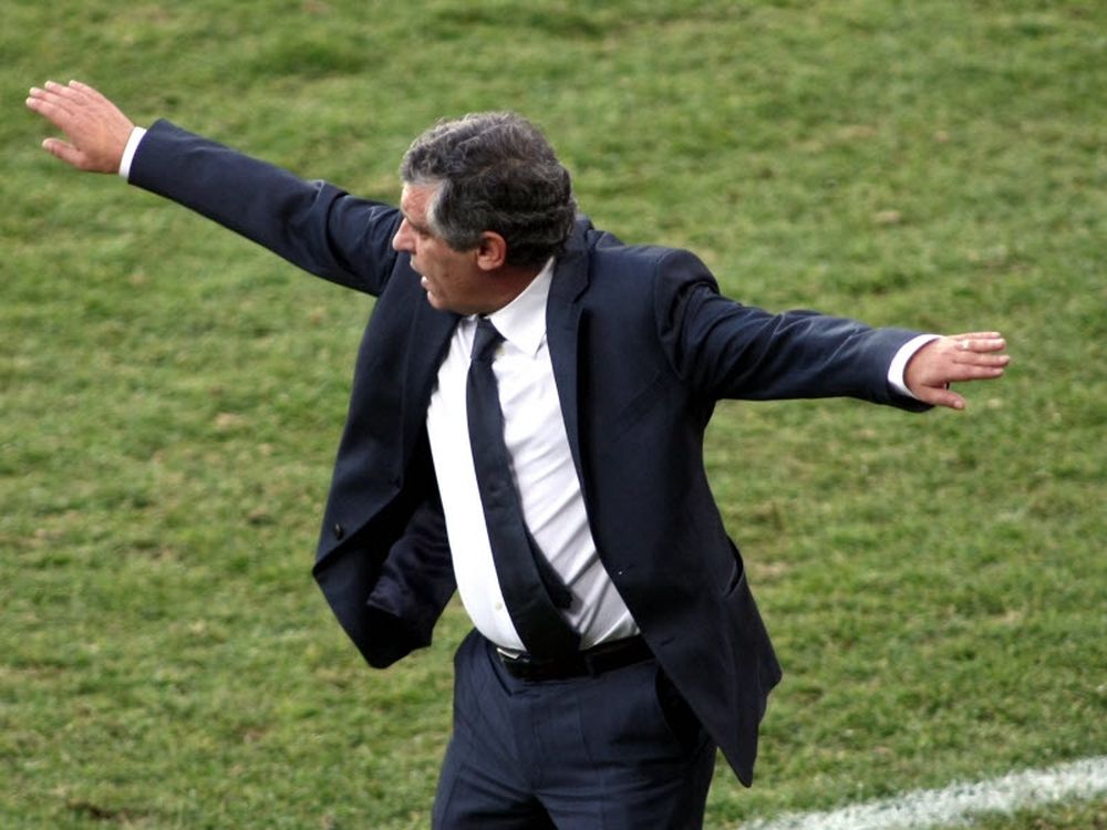 Συγκέντρωση ζητά ο Σάντος