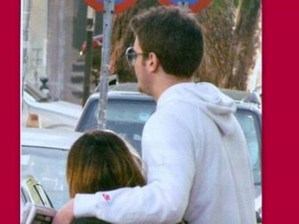 Χέρι–χέρι Κοκκίνου – Μπόγρης