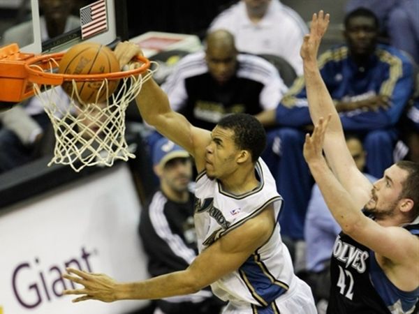 Βαρέθηκε να… ταπώνει!