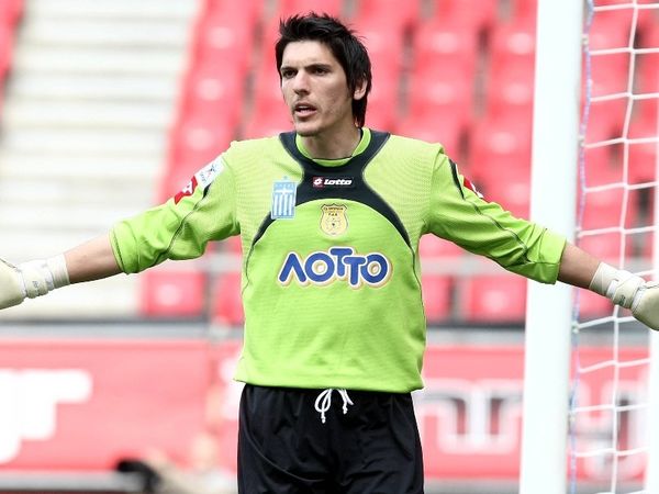 «Ένα βήμα παραπάνω»