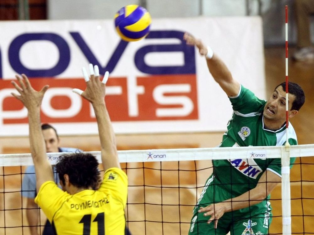 Τρέχουν για Χριστοφιδέλη