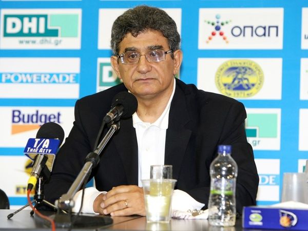 «Συγχαρητήρια…»