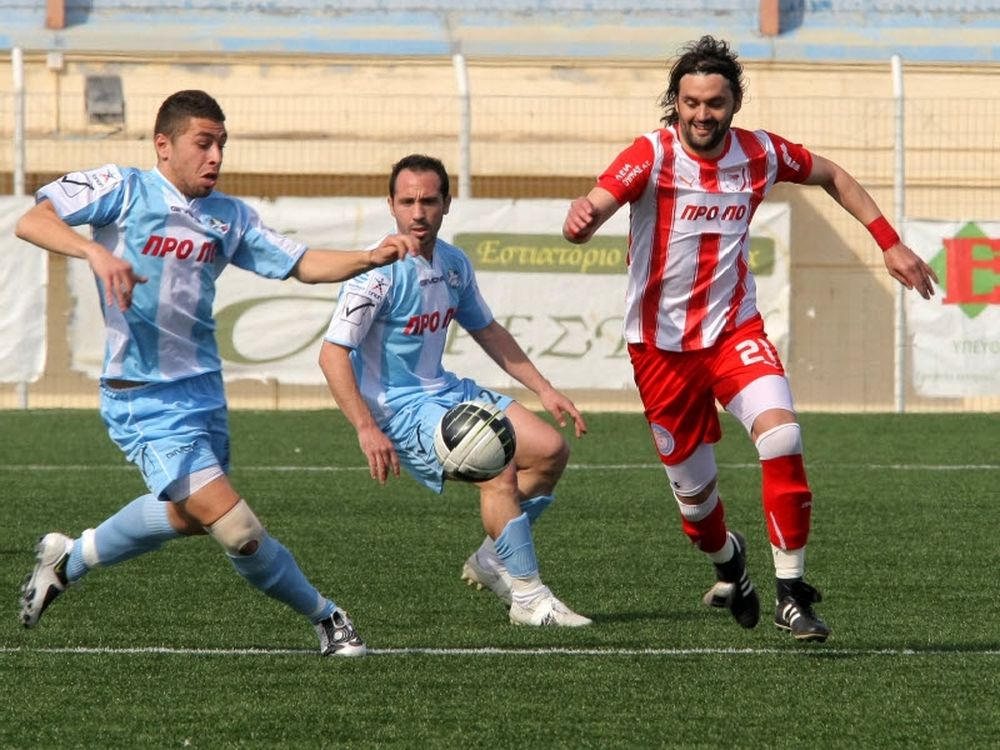 Αντίθετος με την football league 2