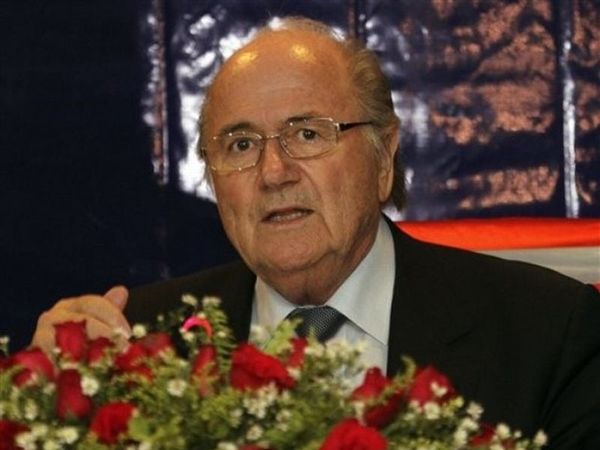 Λέει αντίο ο Μπλάτερ