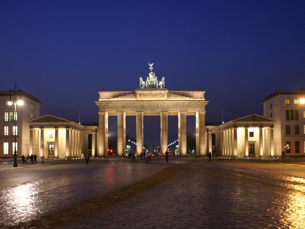 Εκτός το Βερολίνο