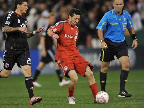 Ενισχύεται το Τορόντο