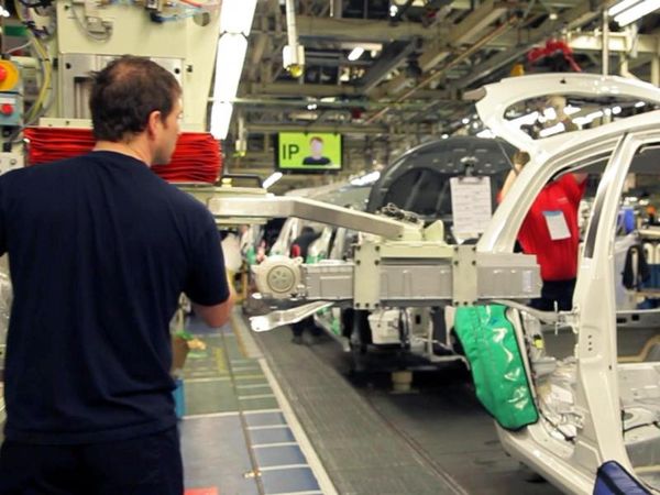 Κλείνει για λίγες ημέρες η Toyota