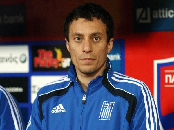 Με Μανωλά οι Ελπίδες