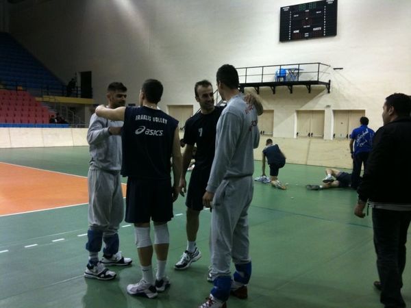 Τα είπαν στην προπόνηση (photos)