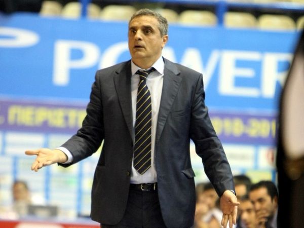 «Το Περιστέρι διαλύεται»