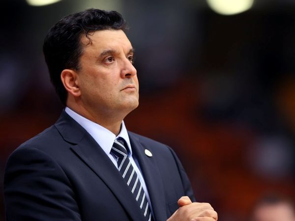 «Απαράδεκτος ο Αγγέλου»