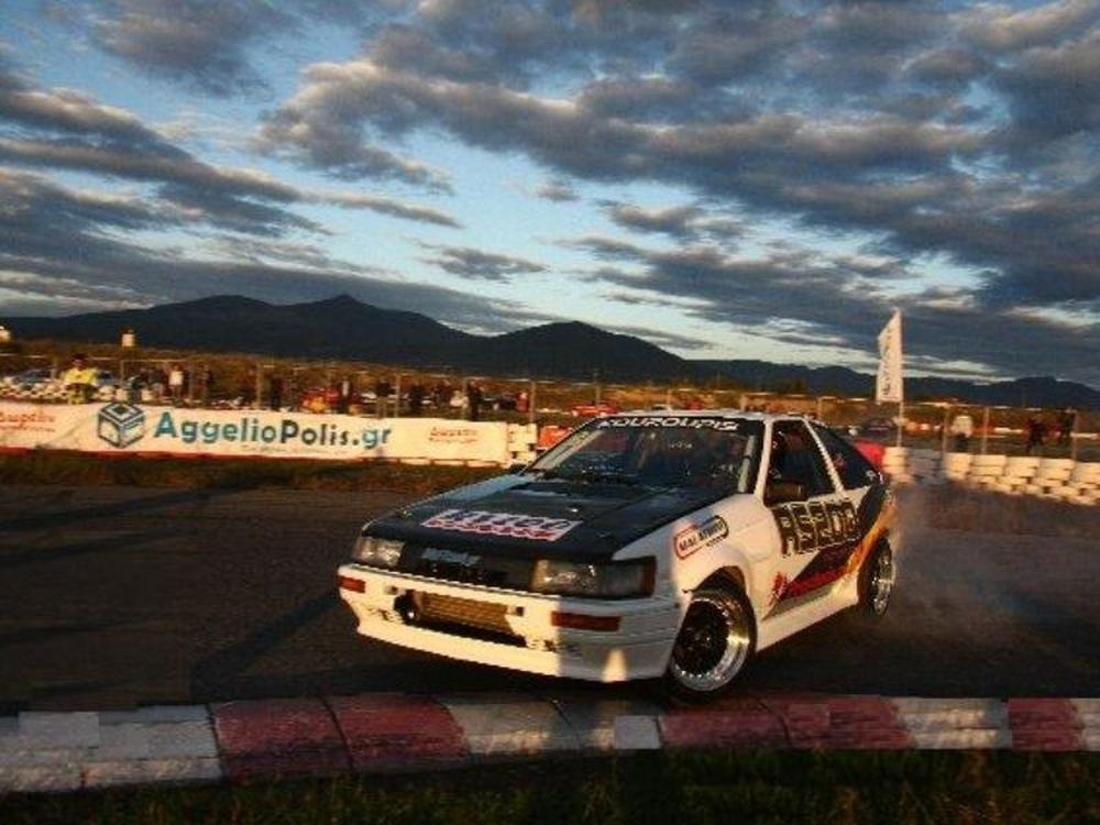 Μεσοβδόμαδα 