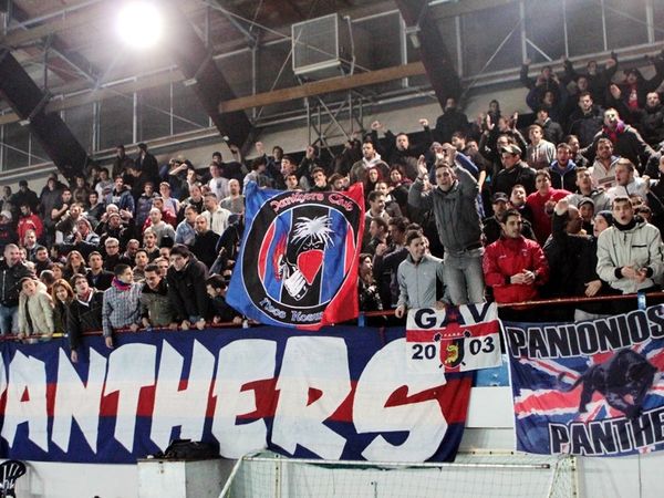 Βάζει τσάρτερ ο Πανιώνιος