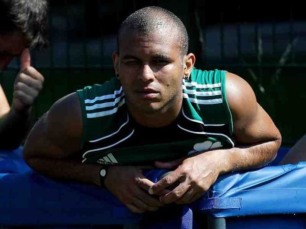 Ξεκαθαρίζει για Γκάμπριελ