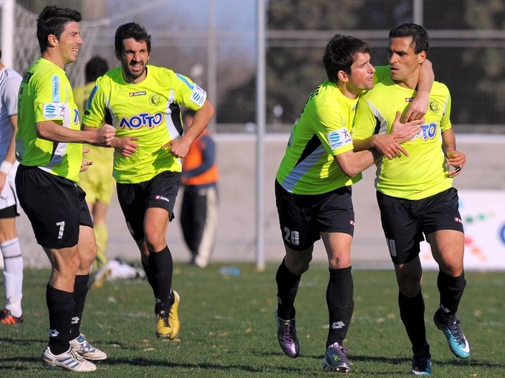 Στην κορυφή τα Ψαχνά