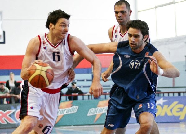 Προσφυγή ο Ζορόσκι