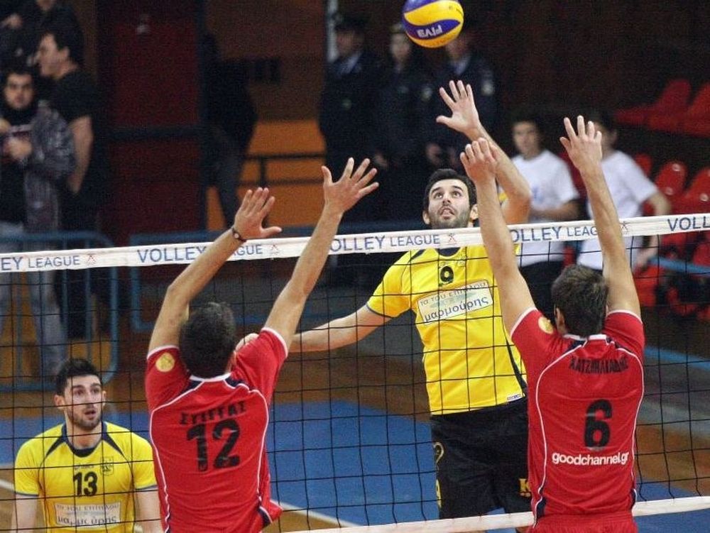 Με δύο ξένους