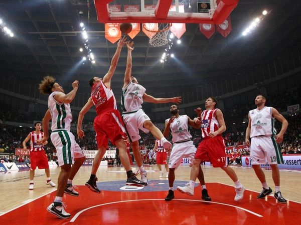 Το μπάσκετ κλέβει την παράσταση