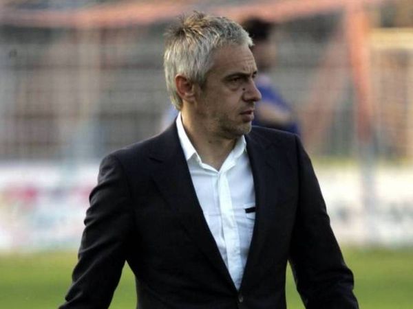 Τρεις «πονοκέφαλοι»