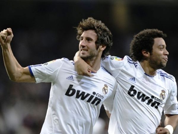 «Διπλή νίκη»