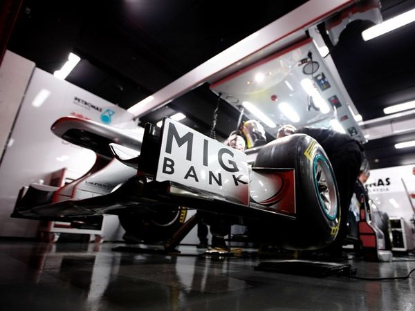 Ανάβει... πράσινο στη F1 (video)