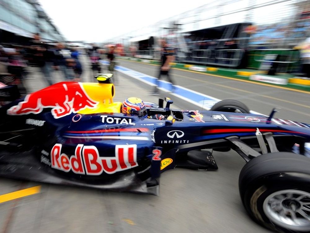 O Φέτελ ξεκινά πρώτος...