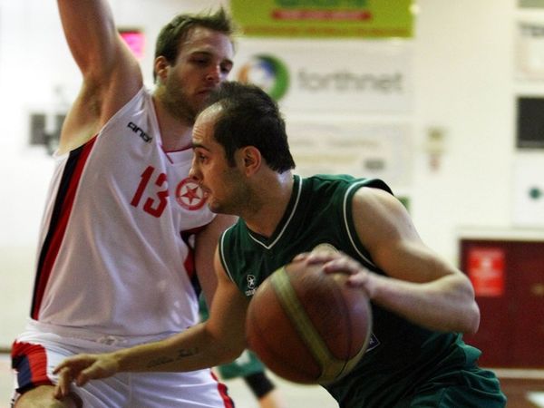 Ντέρμπι σε κορυφή και... ουρά