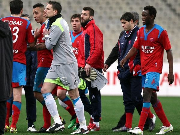 Με το μυαλό στους διεθνείς