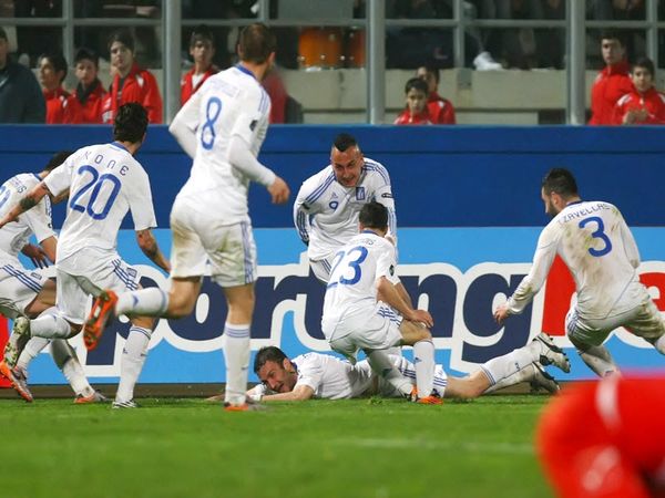 Η Εθνική… ενώνει!